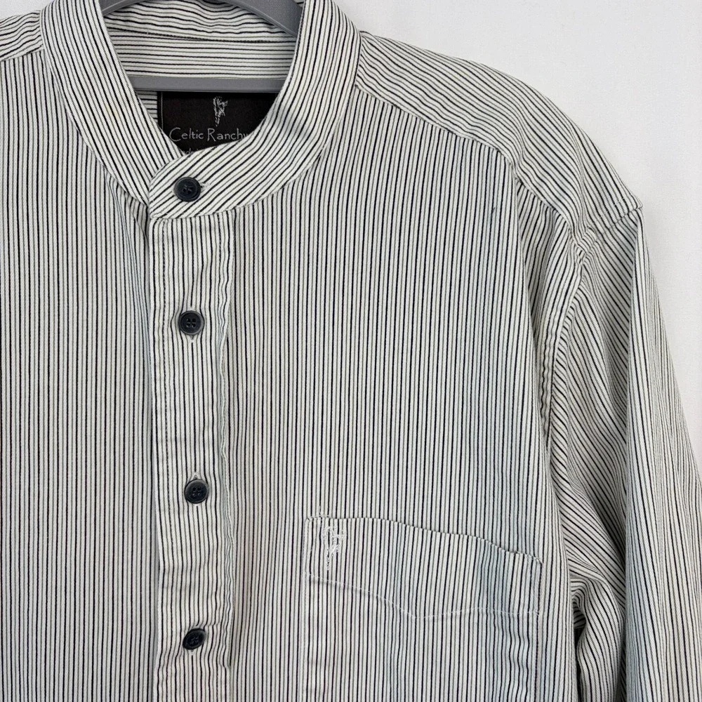 The‎ Celtic Ranch Grandfather Shirt Size Medium Striped Green Black Excellent